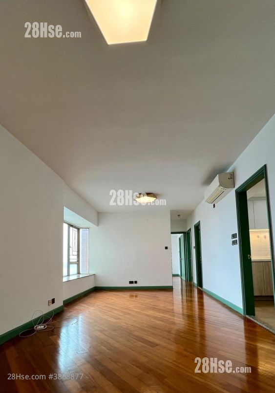Bellagio Sell 4 Bedrooms , 3 Bathrooms 759 ft² ( 70.5 m² )