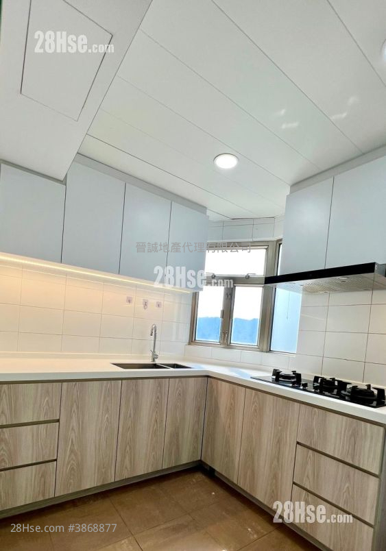 Bellagio Sell 4 Bedrooms , 3 Bathrooms 759 ft² ( 70.5 m² )