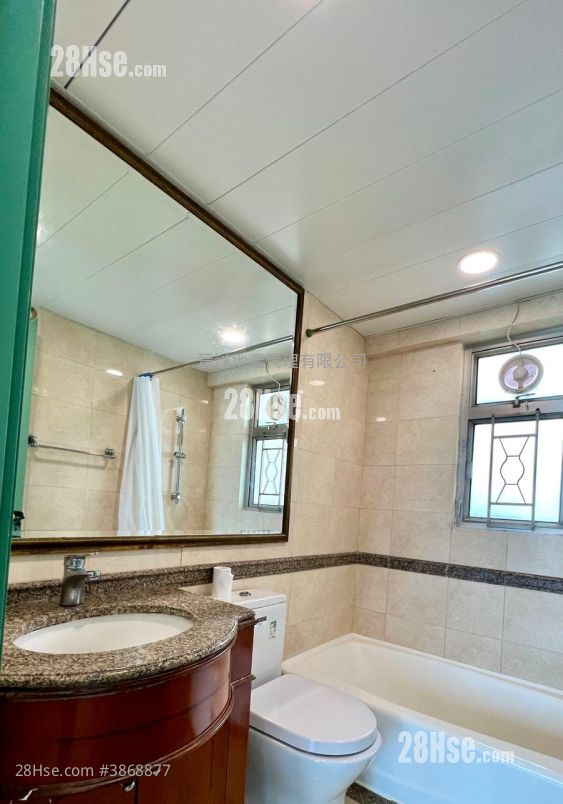 Bellagio Sell 4 Bedrooms , 3 Bathrooms 759 ft² ( 70.5 m² )
