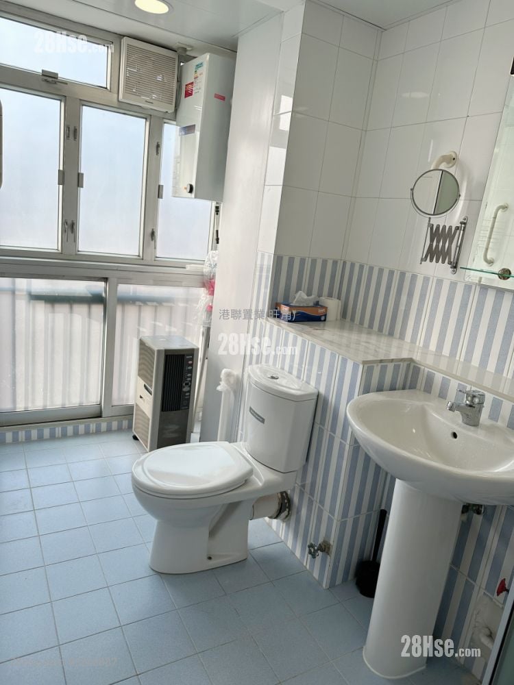Block 34 Rental 2 Bedrooms , 1 Bathroom 508 ft² ( 47.2 m² )