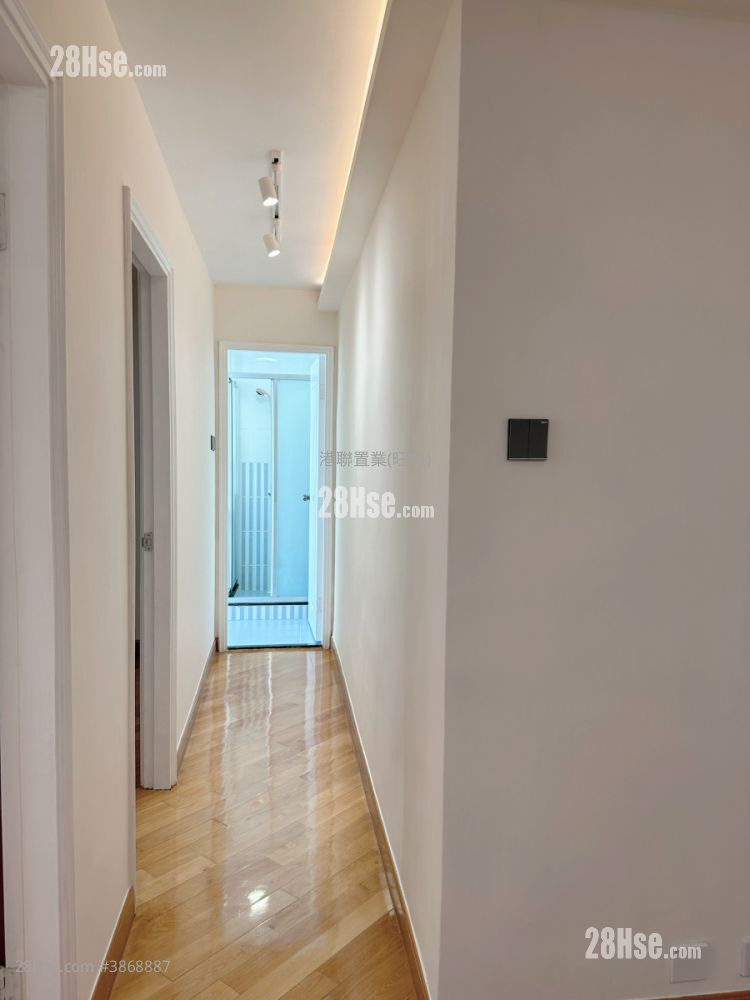Block 34 Rental 2 Bedrooms , 1 Bathroom 508 ft² ( 47.2 m² )