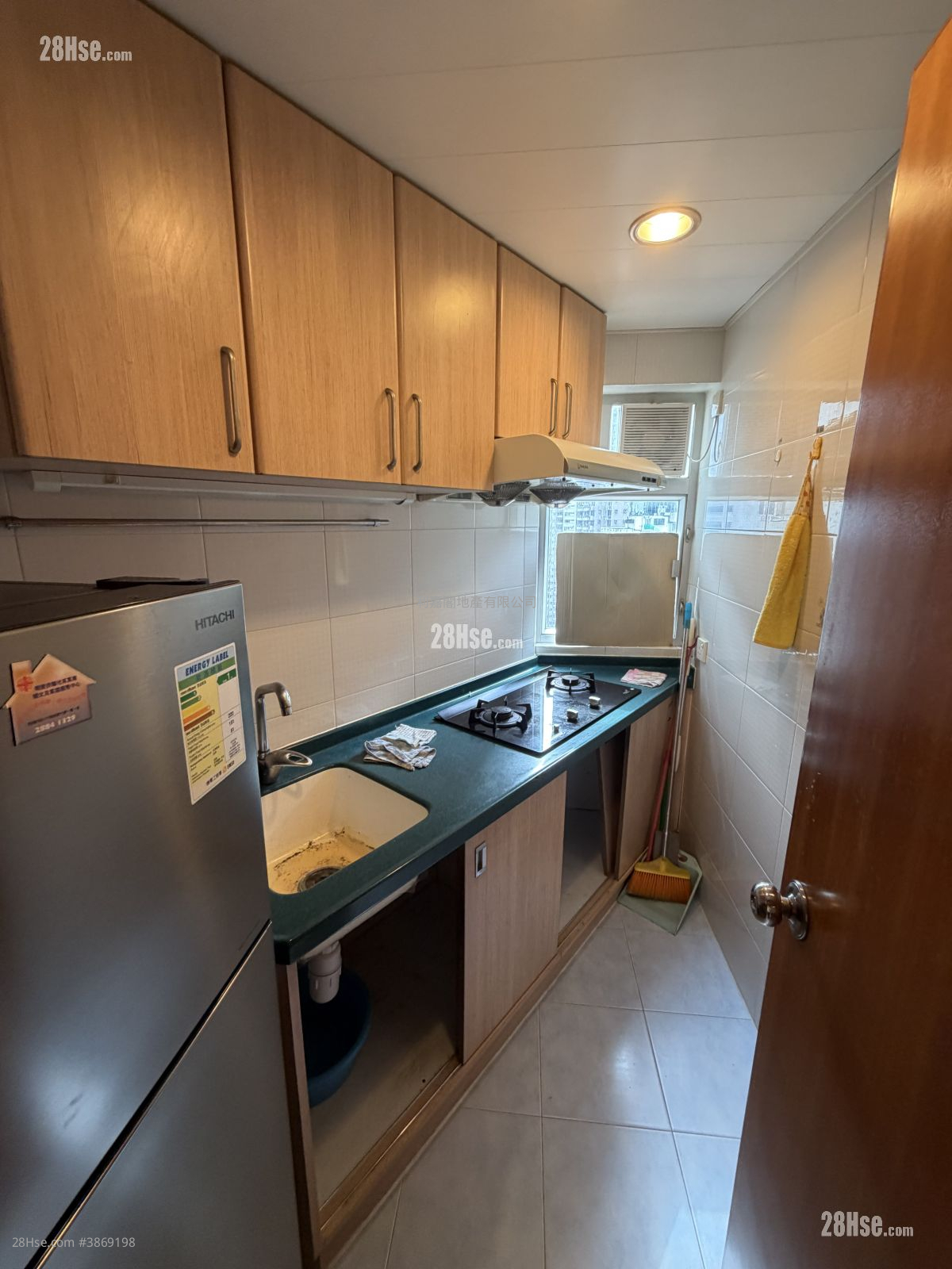 Kornhill Garden Sell 2 Bedrooms , 1 Bathroom 484 ft² ( 45.0 m² )