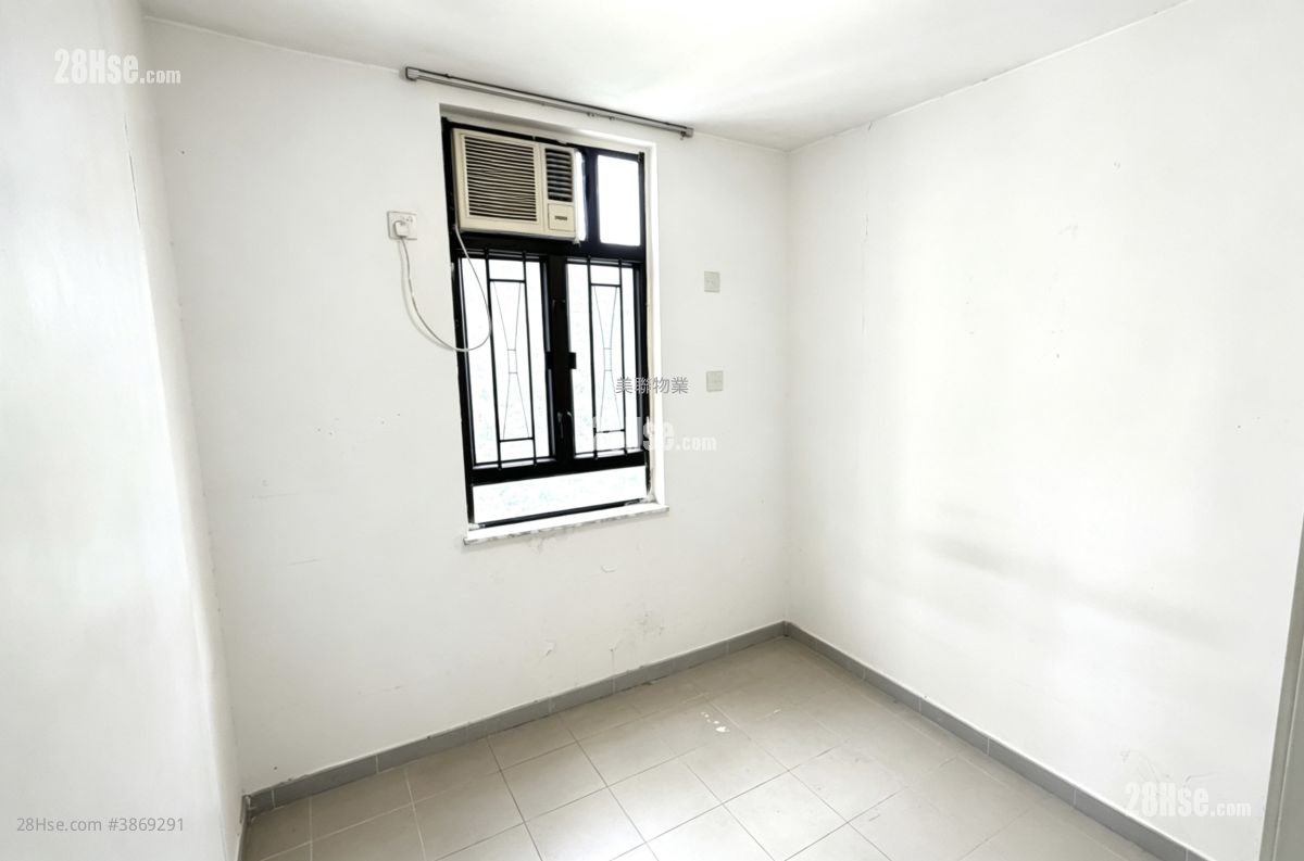 Prime View Garden Sell 2 Bedrooms , 1 Bathroom 483 ft² ( 44.9 m² )