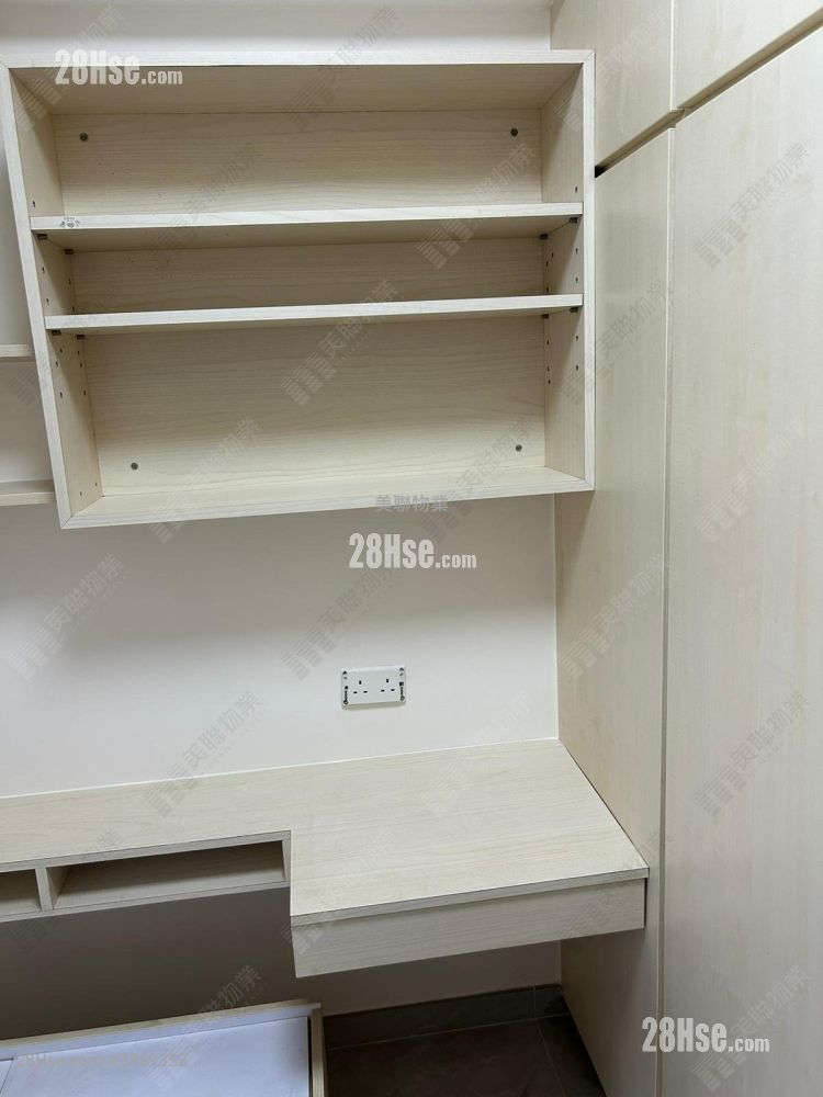 新港城 租盘 3 房 , 2 浴室 503 平方尺 ( 46.7 平方米 )