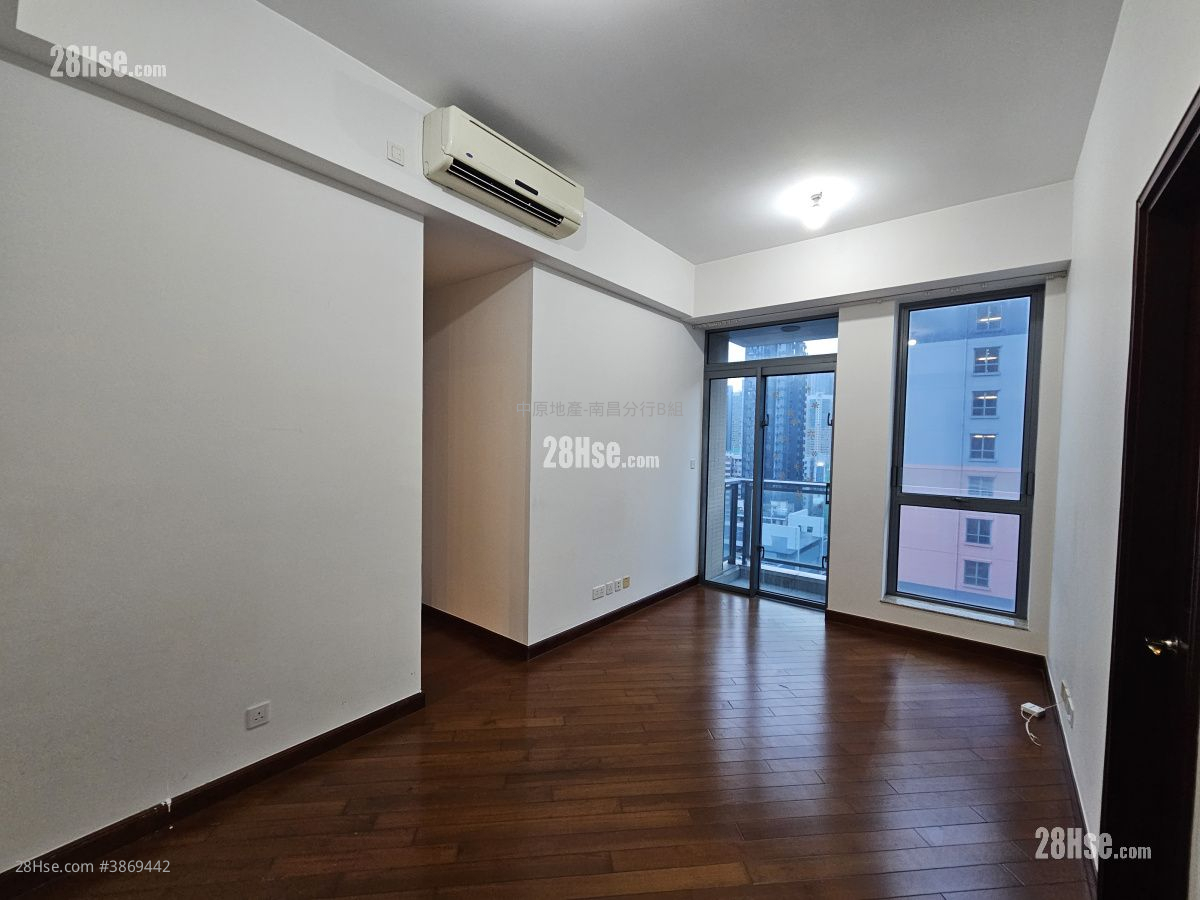 Park Summit Sell 3 Bedrooms , 2 Bathrooms 654 ft² ( 60.8 m² )