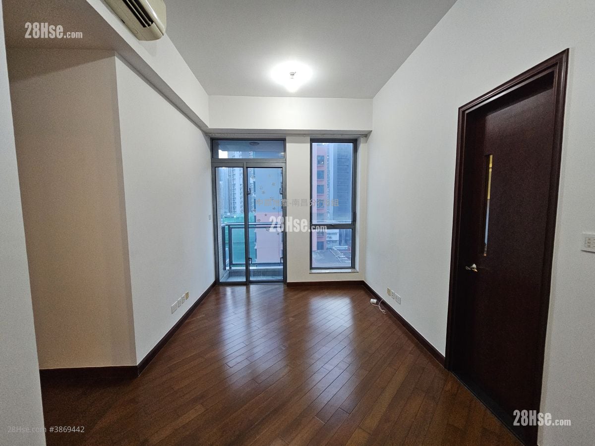 Park Summit Sell 3 Bedrooms , 2 Bathrooms 654 ft² ( 60.8 m² )
