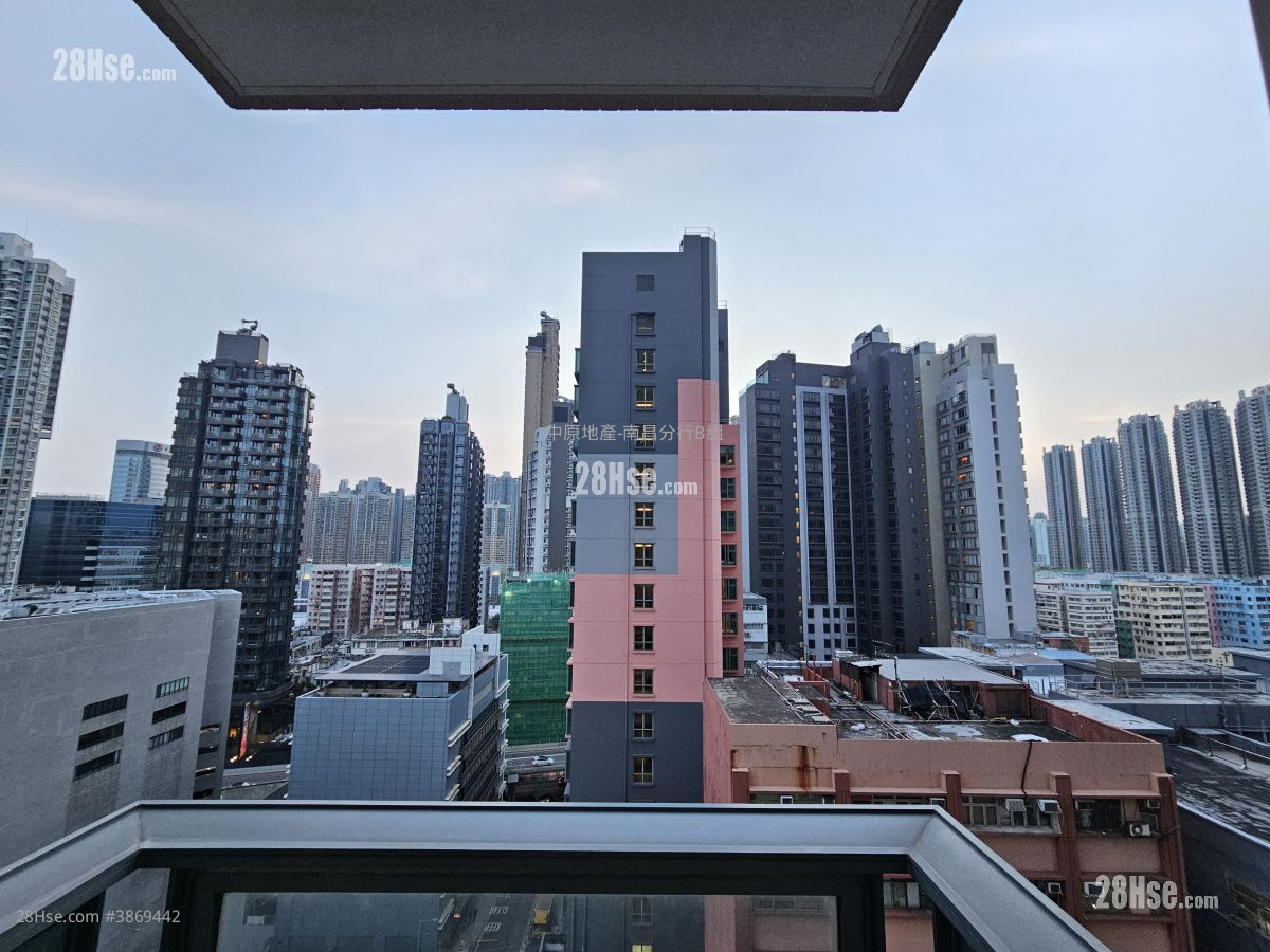 Park Summit Sell 3 Bedrooms , 2 Bathrooms 654 ft² ( 60.8 m² )