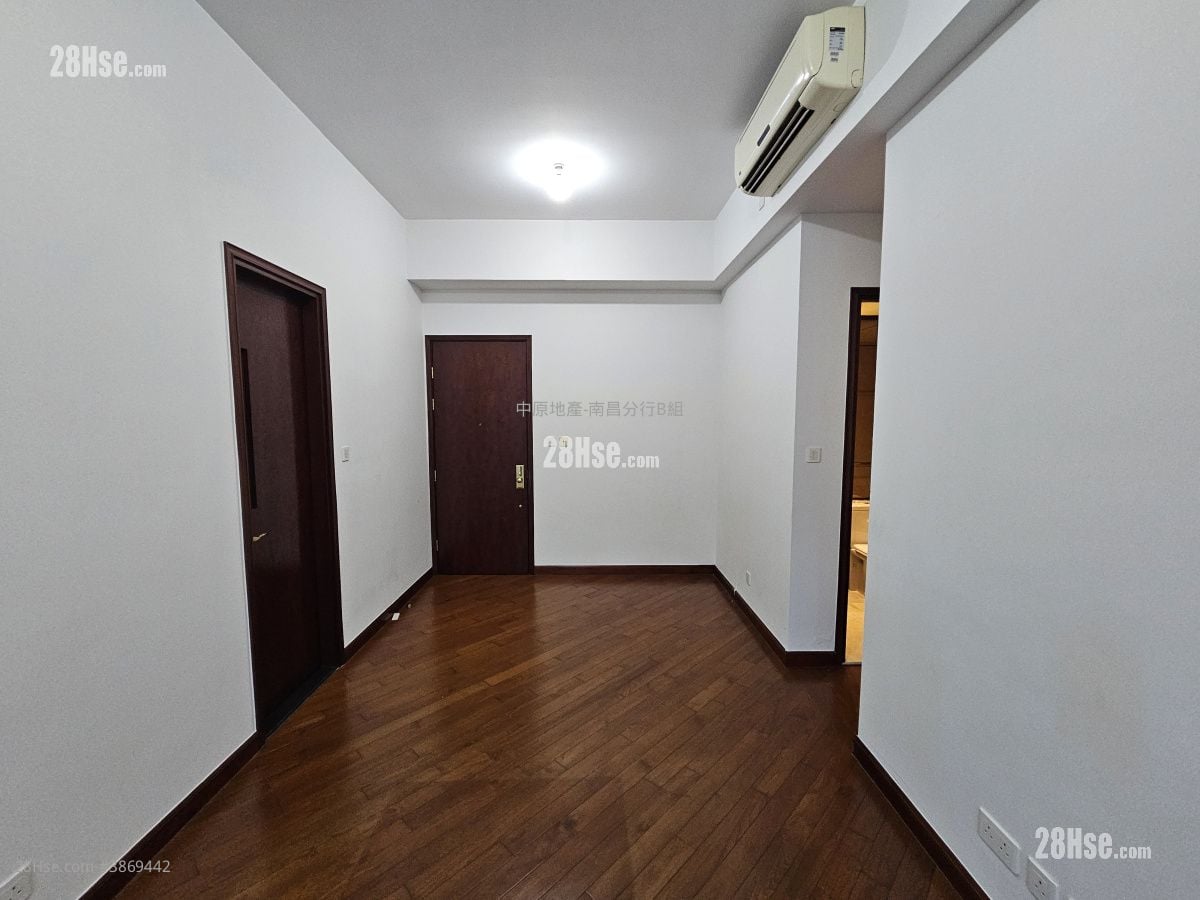Park Summit Sell 3 Bedrooms , 2 Bathrooms 654 ft² ( 60.8 m² )