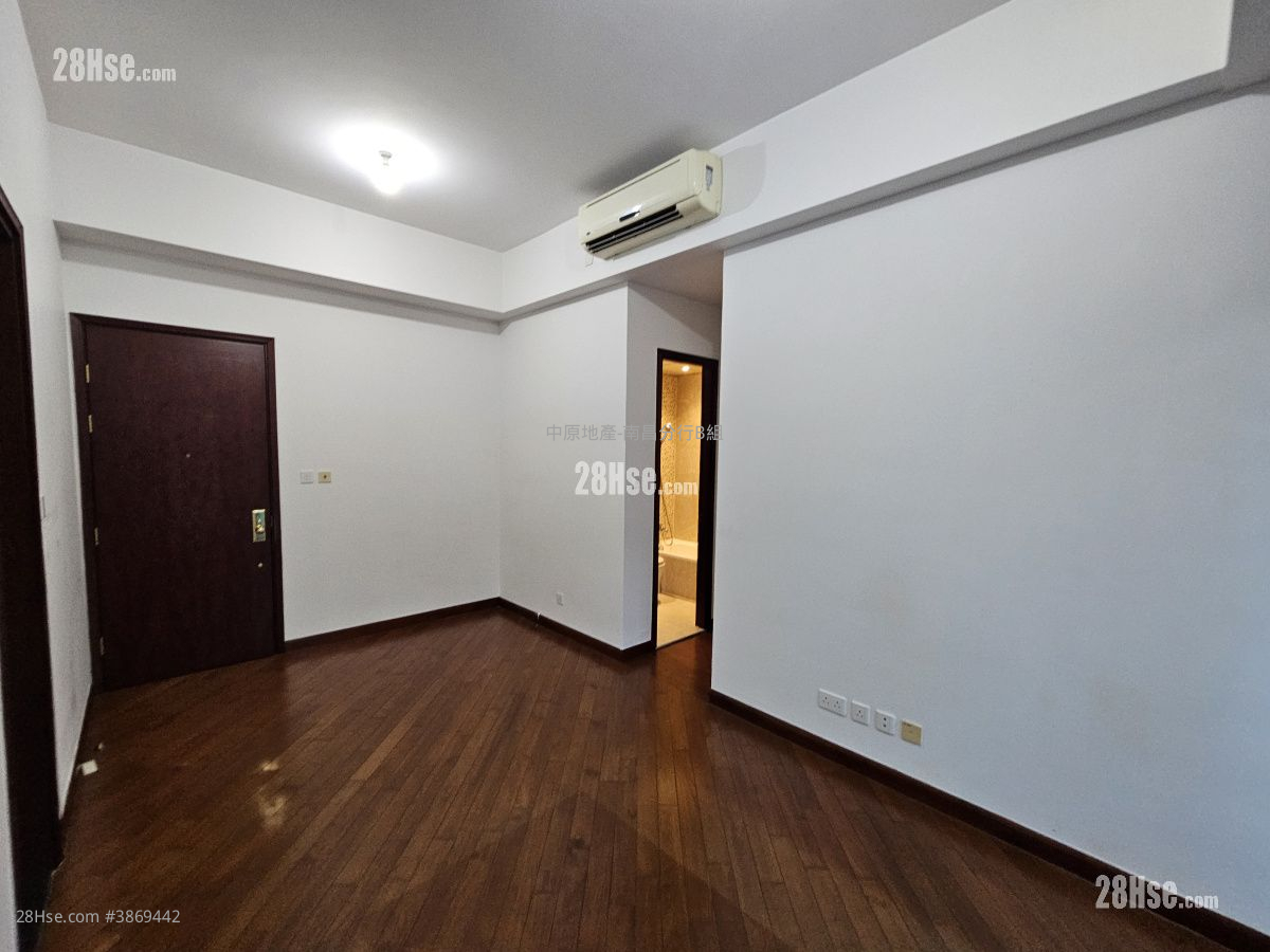 Park Summit Sell 3 Bedrooms , 2 Bathrooms 654 ft² ( 60.8 m² )