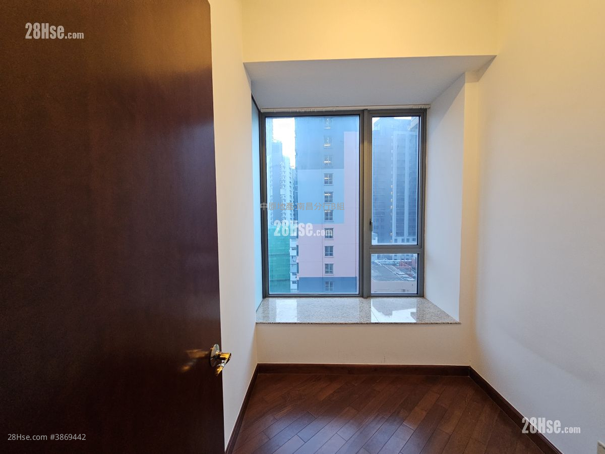 Park Summit Sell 3 Bedrooms , 2 Bathrooms 654 ft² ( 60.8 m² )