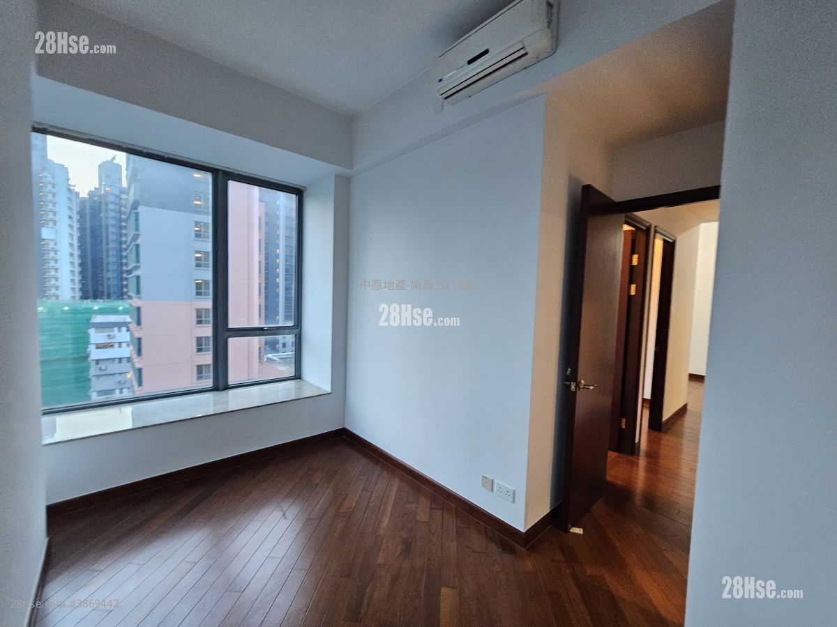 Park Summit Sell 3 Bedrooms , 2 Bathrooms 654 ft² ( 60.8 m² )