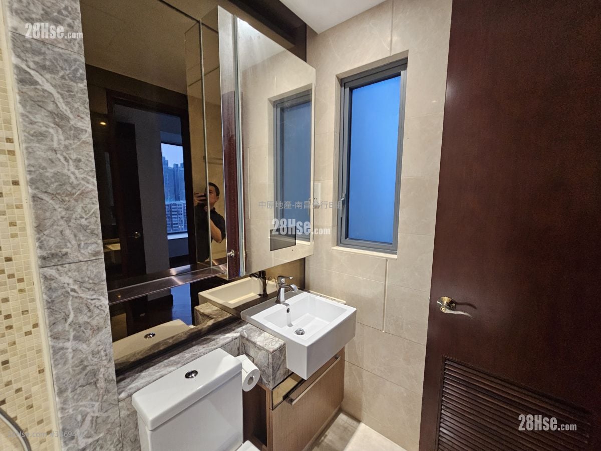 Park Summit Sell 3 Bedrooms , 2 Bathrooms 654 ft² ( 60.8 m² )