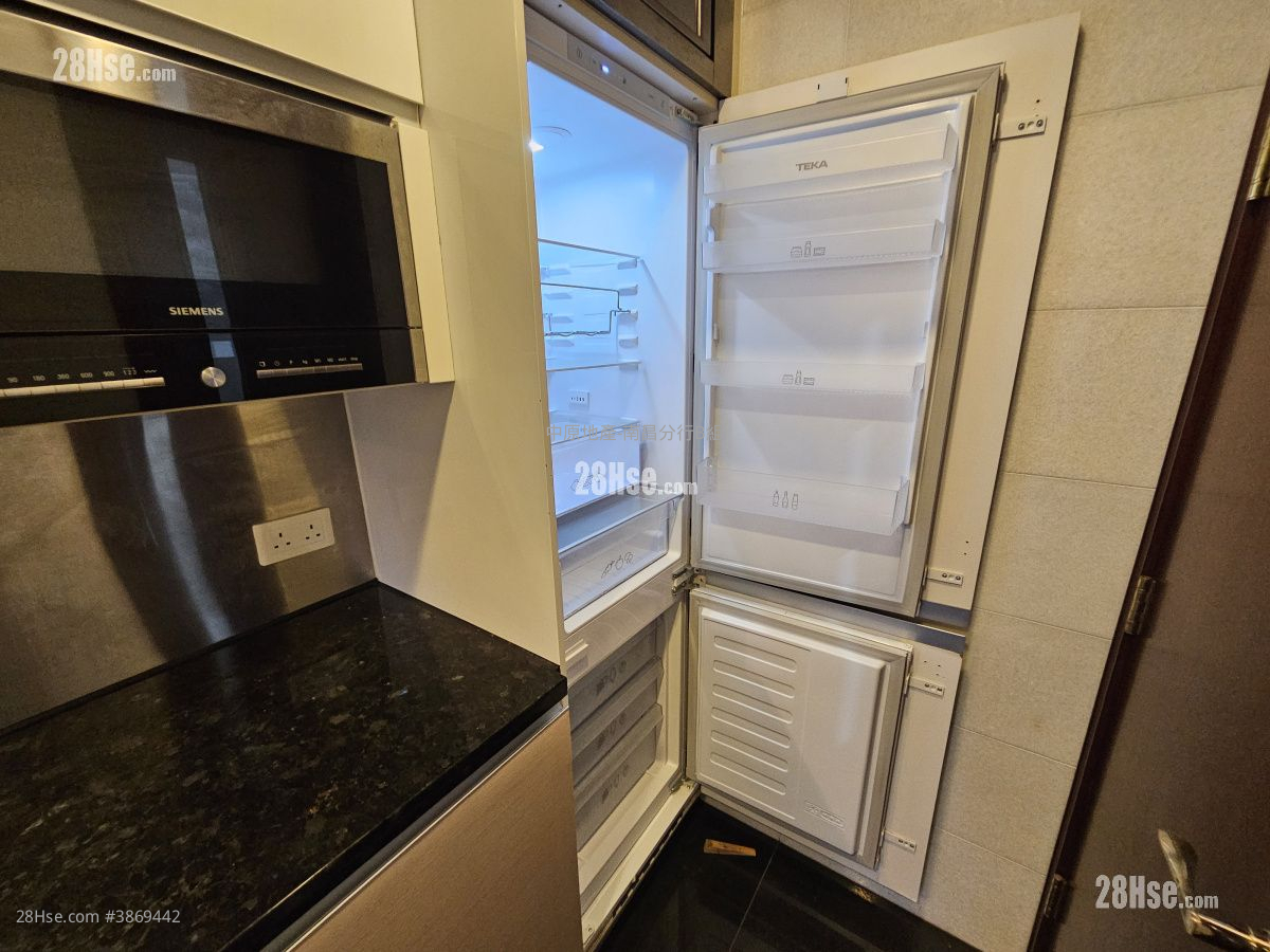 Park Summit Sell 3 Bedrooms , 2 Bathrooms 654 ft² ( 60.8 m² )