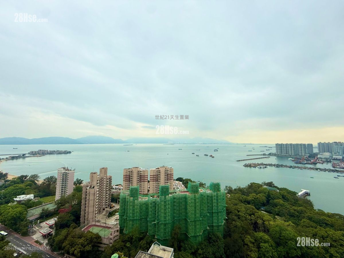 Crown By The Sea Sell 3 Bedrooms , 1 Bathroom 1,026 ft² ( 95.3 m² )