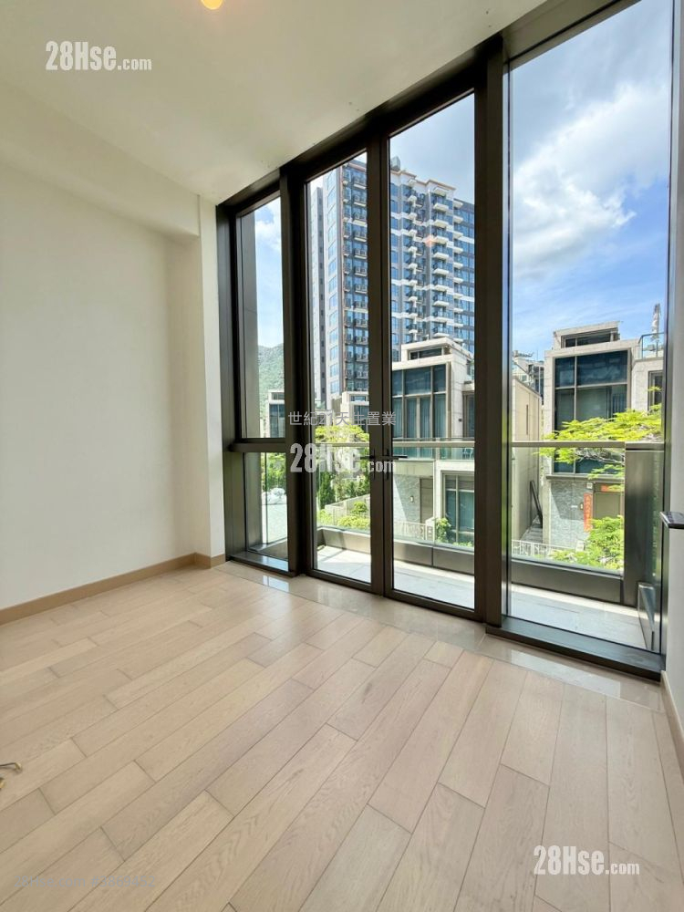 Napa Sell 4 Bedrooms , 3 Bathrooms 1,763 ft² ( 163.8 m² )