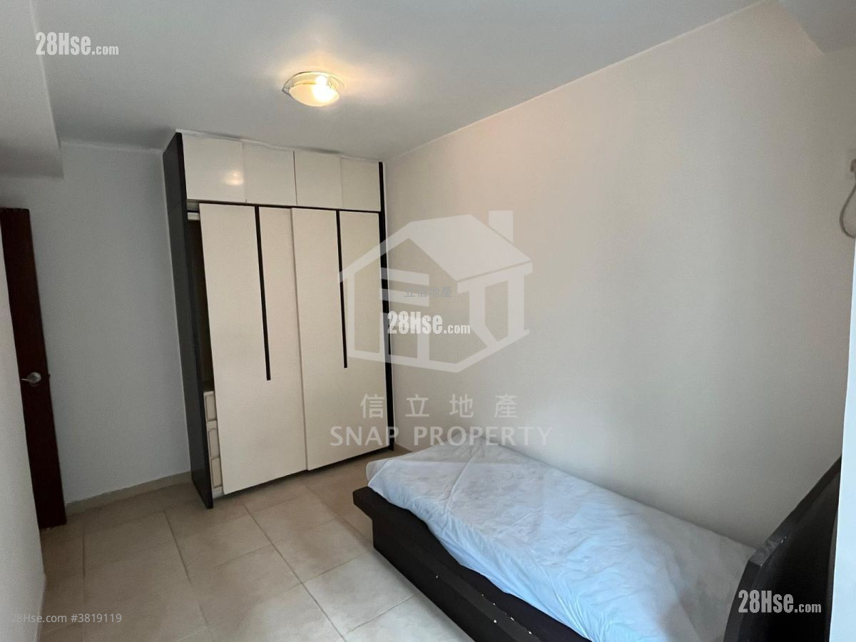The Fortune Gardens Sell 3 Bedrooms , 1 Bathroom 721 ft² ( 67.0 m² )