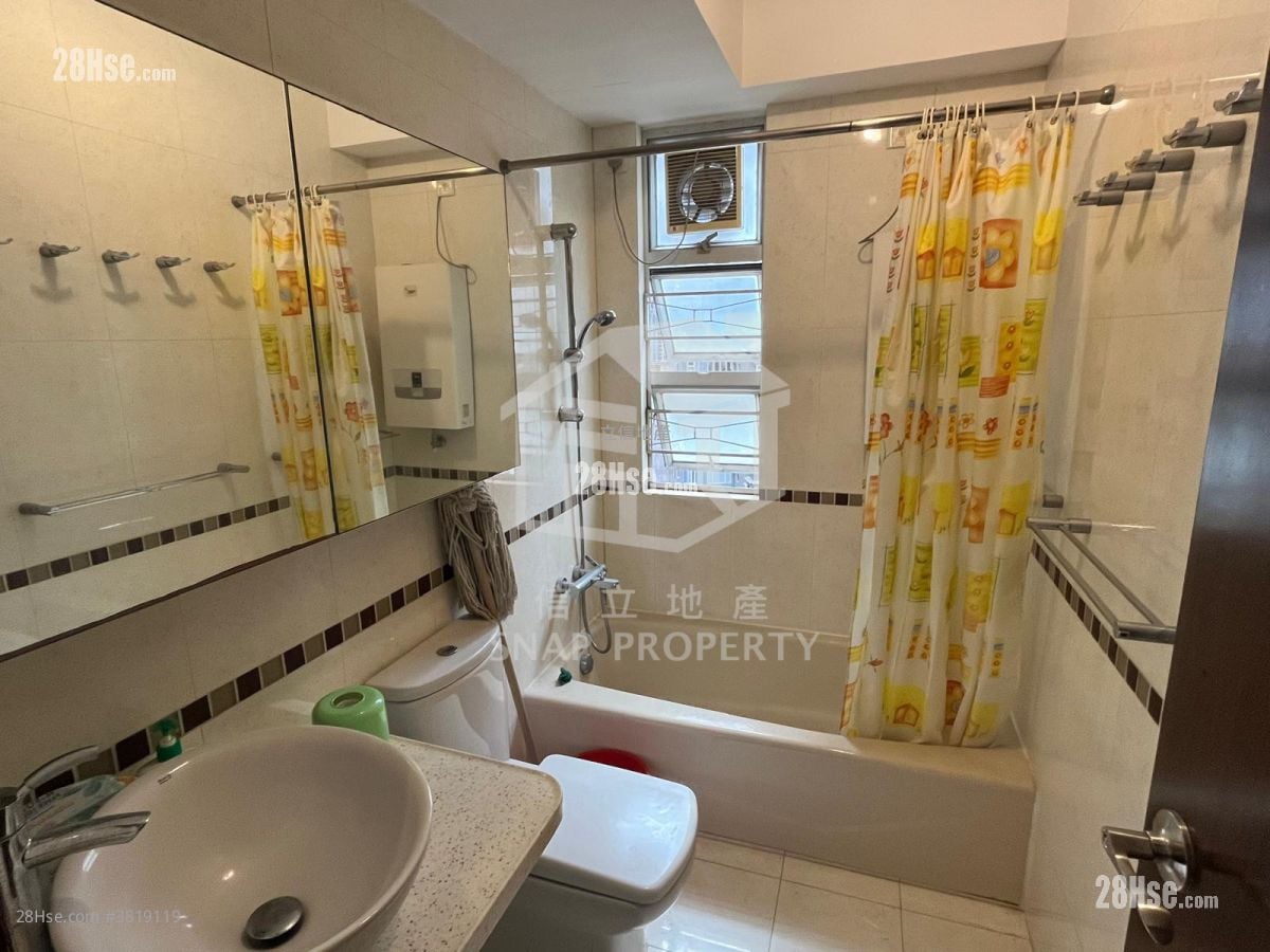 The Fortune Gardens Sell 3 Bedrooms , 1 Bathroom 721 ft² ( 67.0 m² )