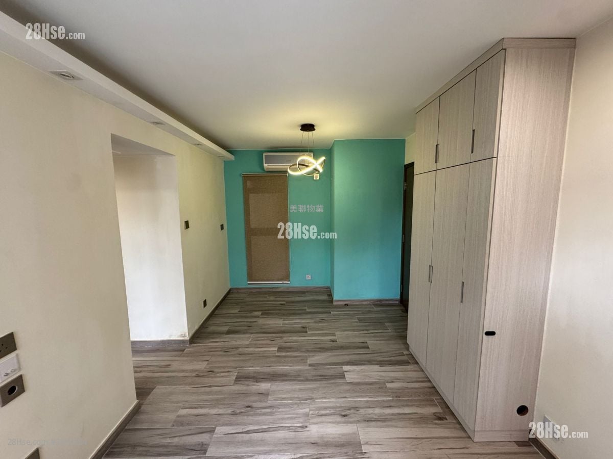 Luk Yeung Sun Chuen Sell 2 Bedrooms 445 ft² ( 41.3 m² )