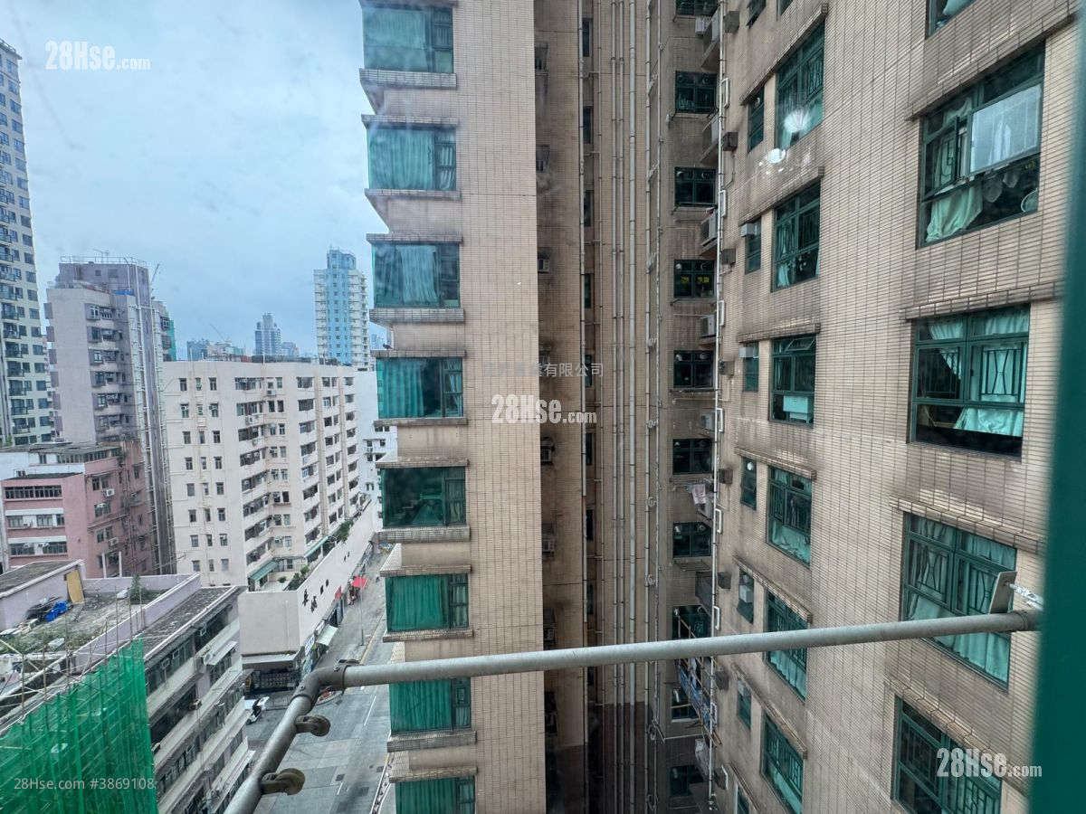 Horae Place Sell 2 Bedrooms , 1 Bathroom 424 ft² ( 39.4 m² )