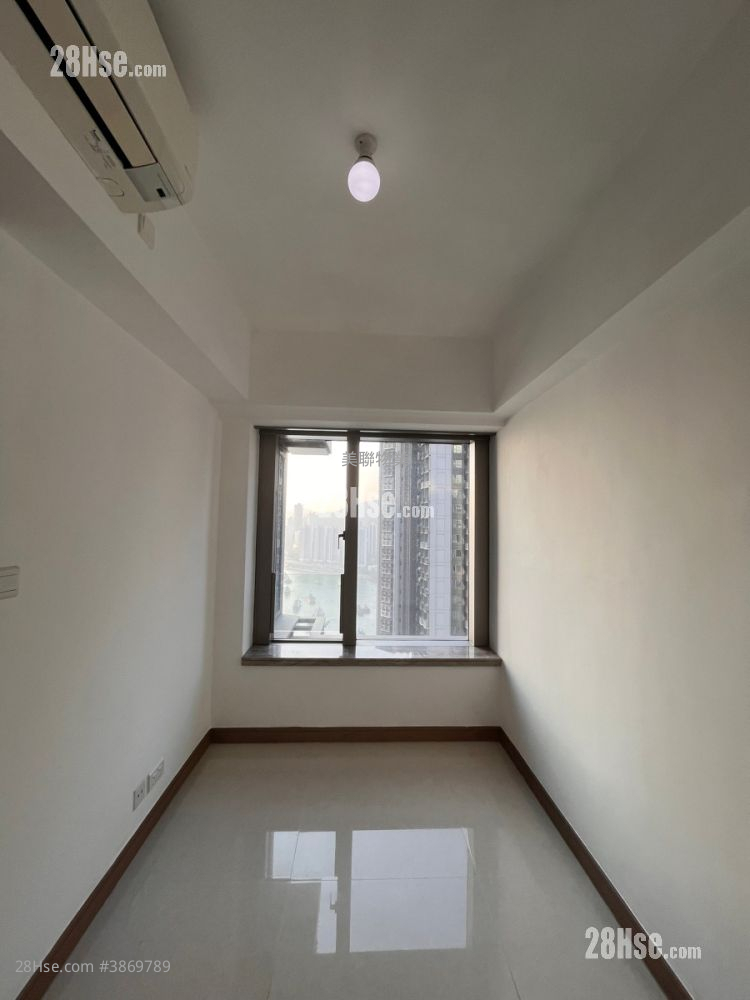 Ocean Pride Sell 2 Bedrooms , 1 Bathroom 524 ft² ( 48.7 m² )
