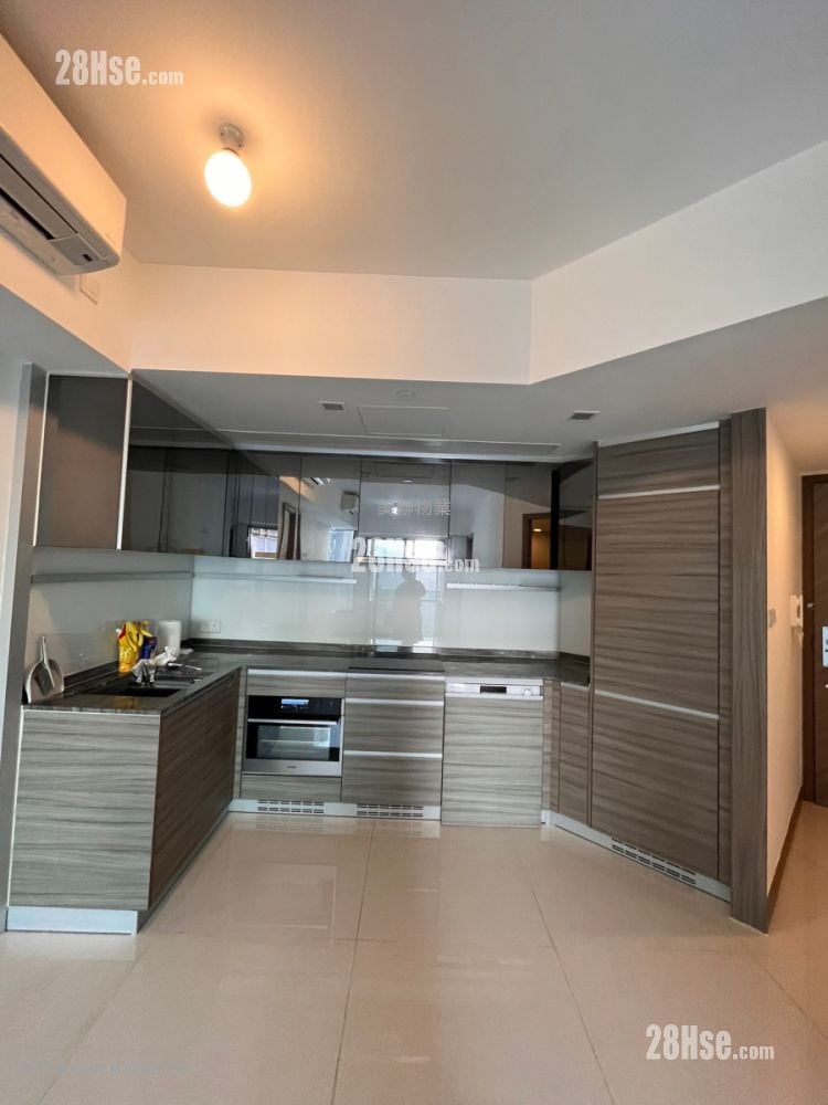 Ocean Pride Sell 2 Bedrooms , 1 Bathroom 524 ft² ( 48.7 m² )