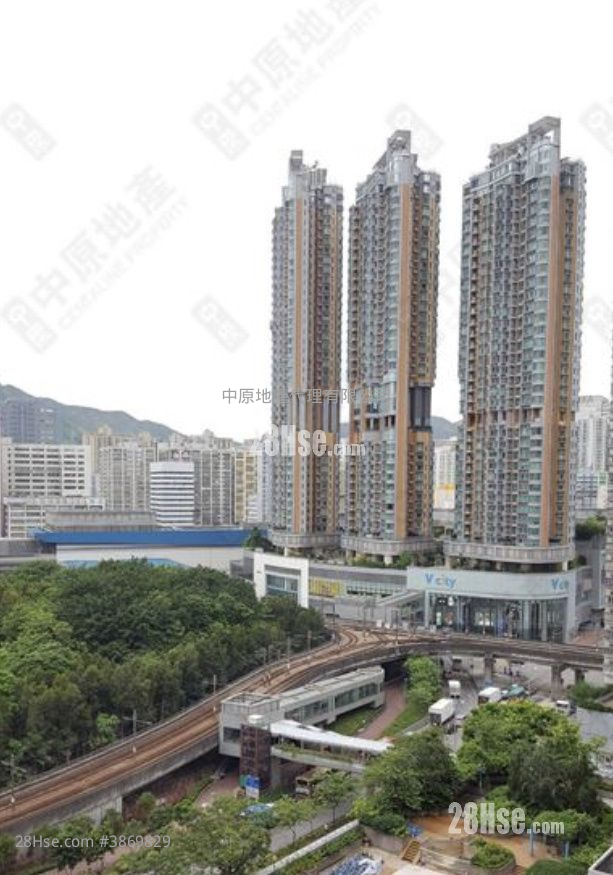 Century Gateway Sell 2 Bedrooms , 1 Bathroom 485 ft² ( 45.1 m² )