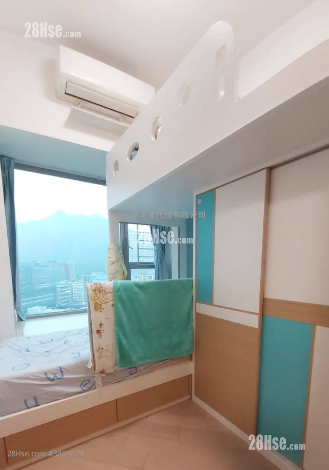 Century Gateway Sell 2 Bedrooms , 1 Bathroom 485 ft² ( 45.1 m² )