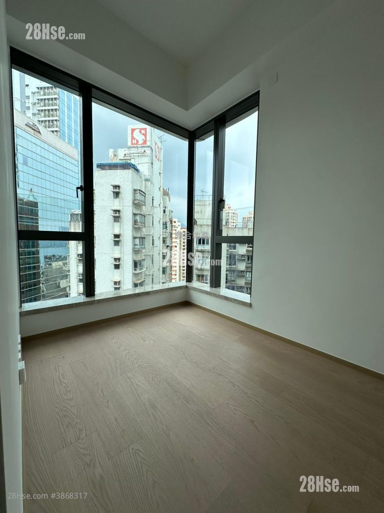 101 Kings Road Rental 2 Bedrooms , 1 Bathroom 380 ft² ( 35.3 m² )