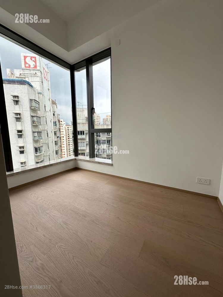 101 Kings Road Rental 2 Bedrooms , 1 Bathroom 380 ft² ( 35.3 m² )