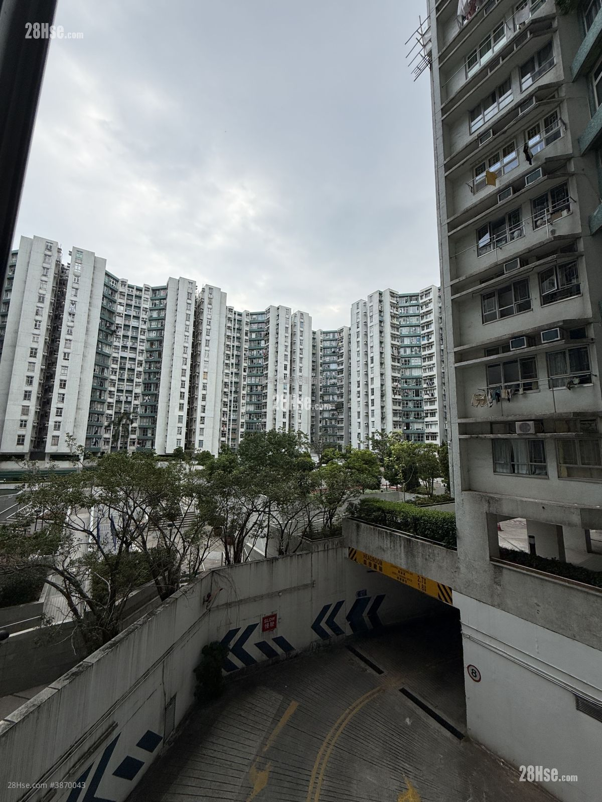 Whampoa Garden Sell 2 Bedrooms , 1 Bathroom 505 ft² ( 46.9 m² )