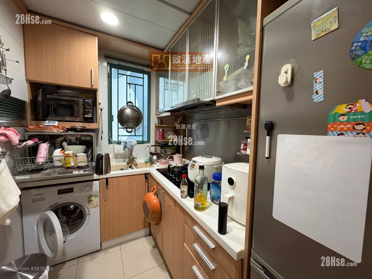 New Haven Sell 2 Bedrooms 526 ft² ( 48.9 m² )