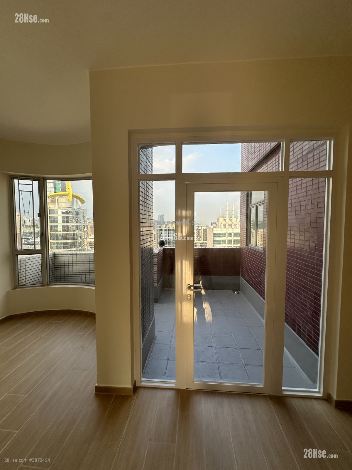 Liberty Mansion Rental 3 Bedrooms , 2 Bathrooms 694 ft² ( 64.5 m² )