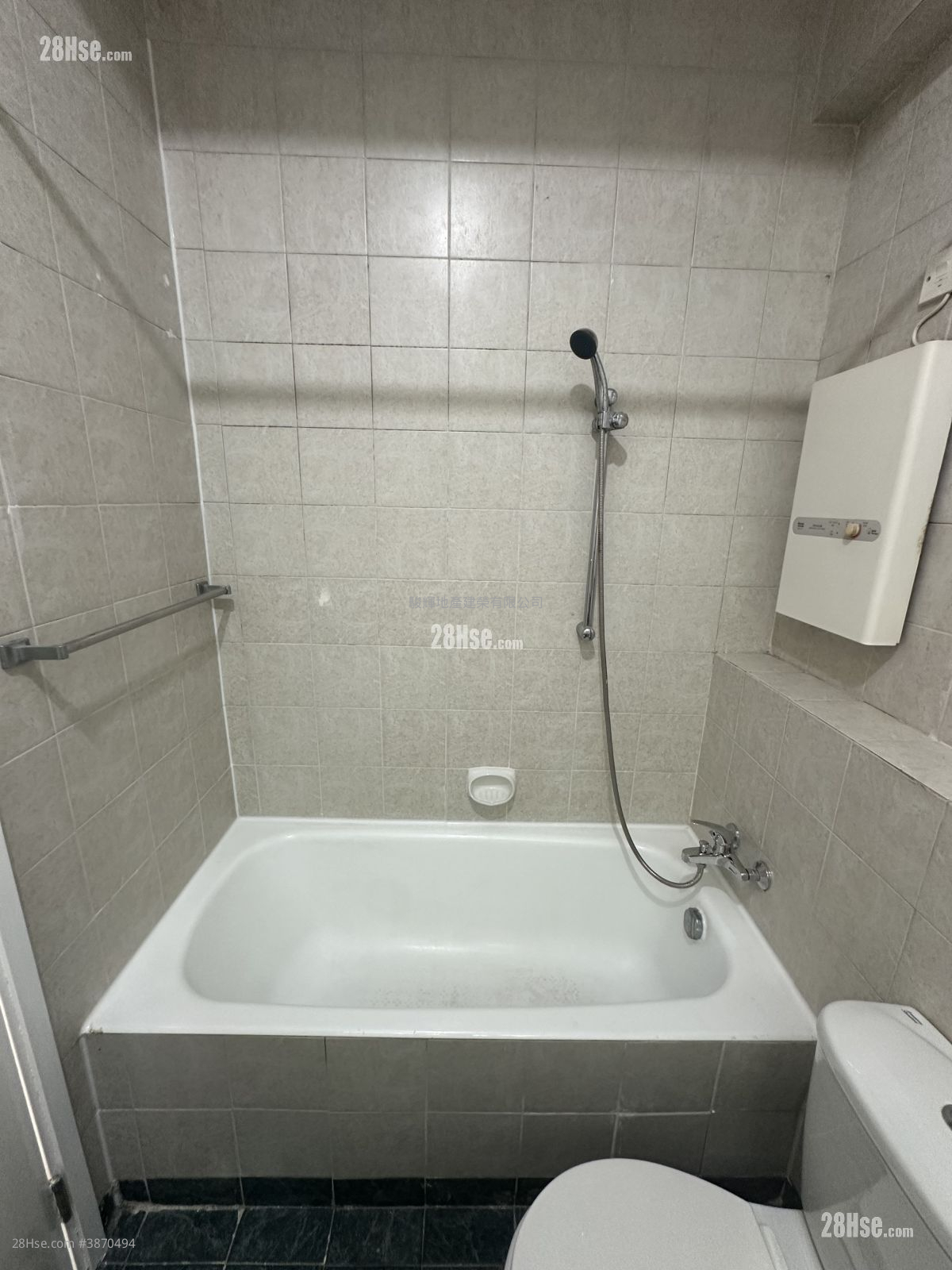 Liberty Mansion Rental 3 Bedrooms , 2 Bathrooms 694 ft² ( 64.5 m² )