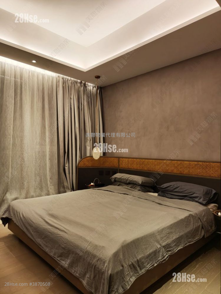 Mount Pavilia Sell 1 Bedroom , 2 Bathrooms 968 ft² ( 89.9 m² )