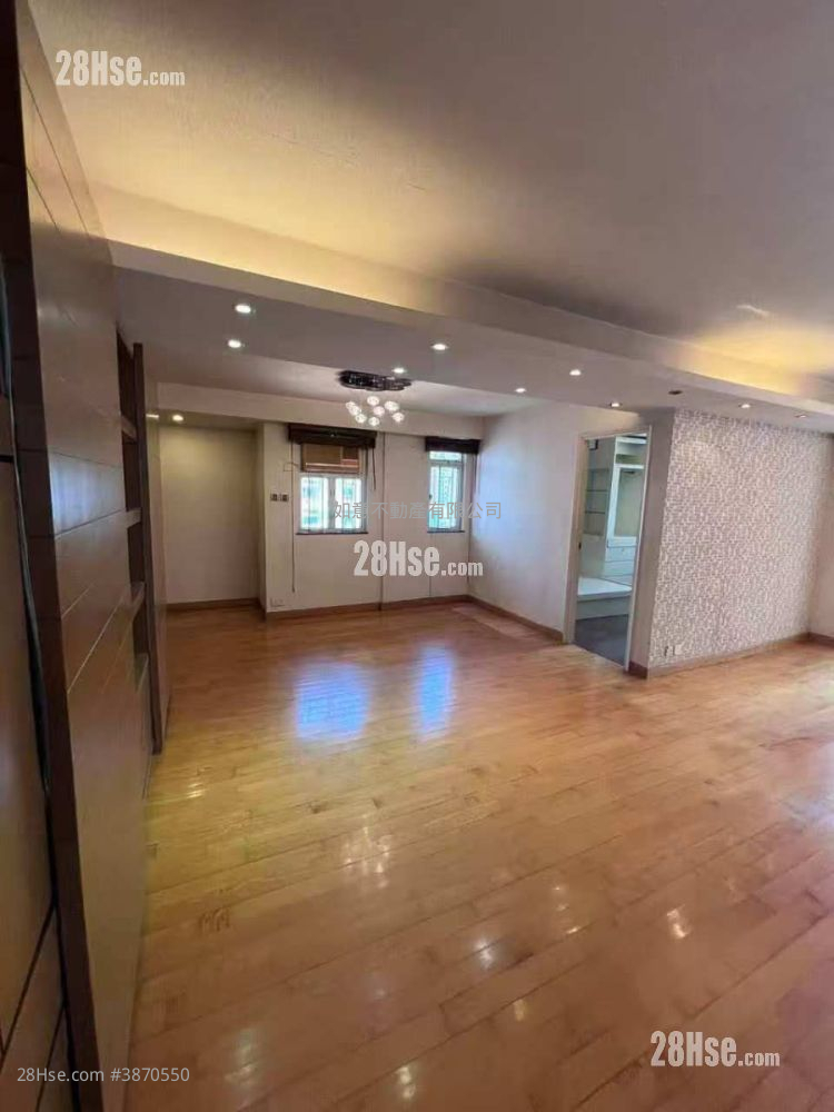 Hunghom Bay Centre Sell 3 Bedrooms , 2 Bathrooms 911 ft² ( 84.6 m² )