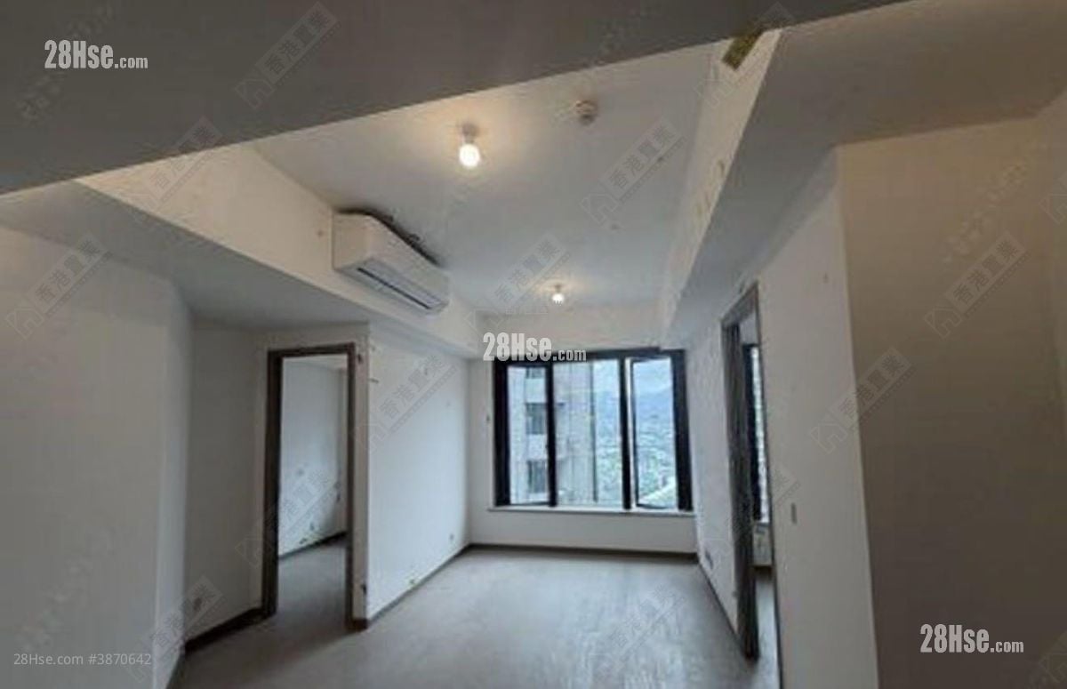 The Southside Rental 2 Bedrooms , 1 Bathroom 454 ft² ( 42.2 m² )
