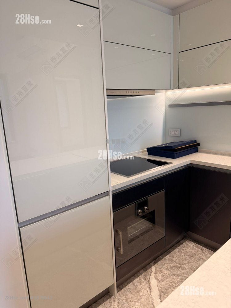 The Southside Rental 2 Bedrooms , 1 Bathroom 454 ft² ( 42.2 m² )