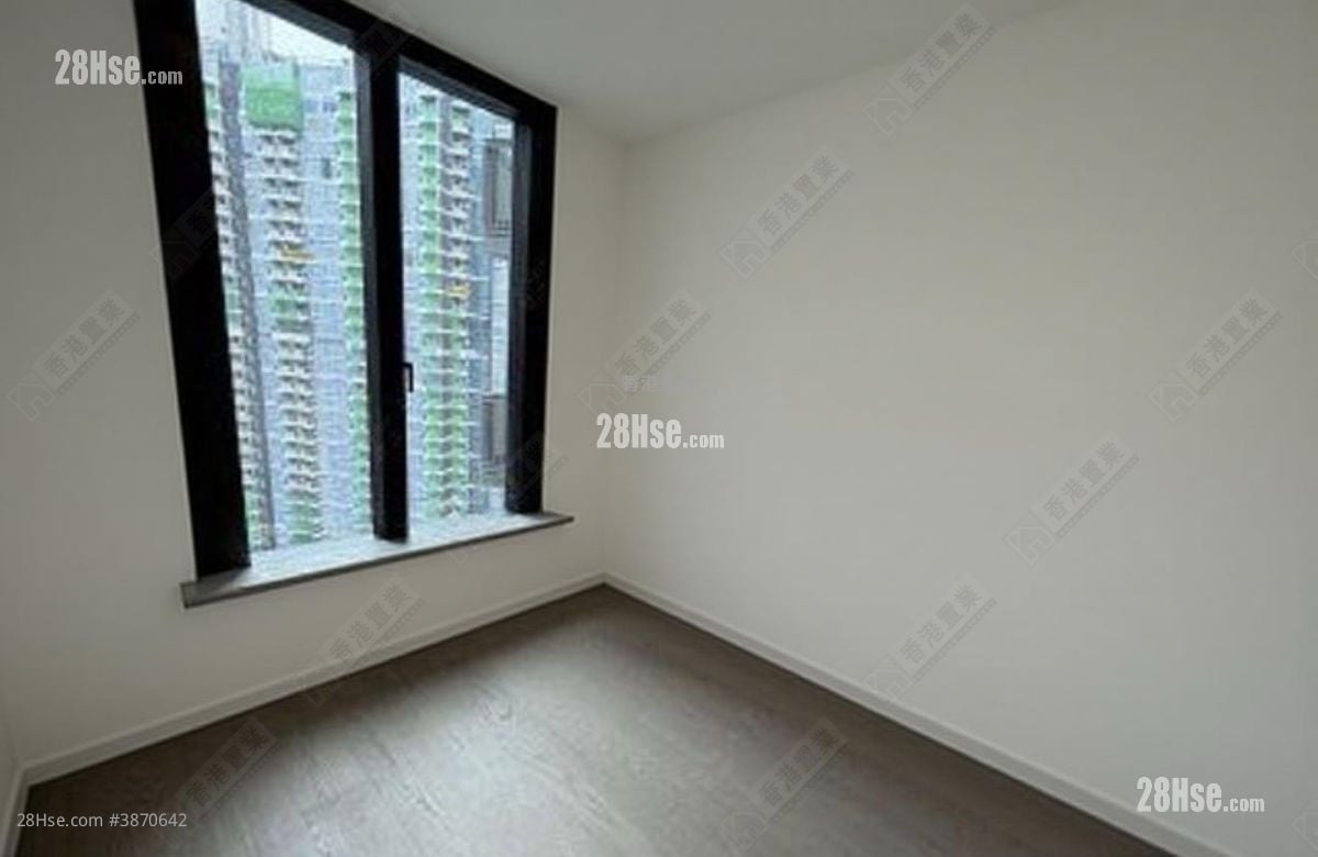 The Southside Rental 2 Bedrooms , 1 Bathroom 454 ft² ( 42.2 m² )