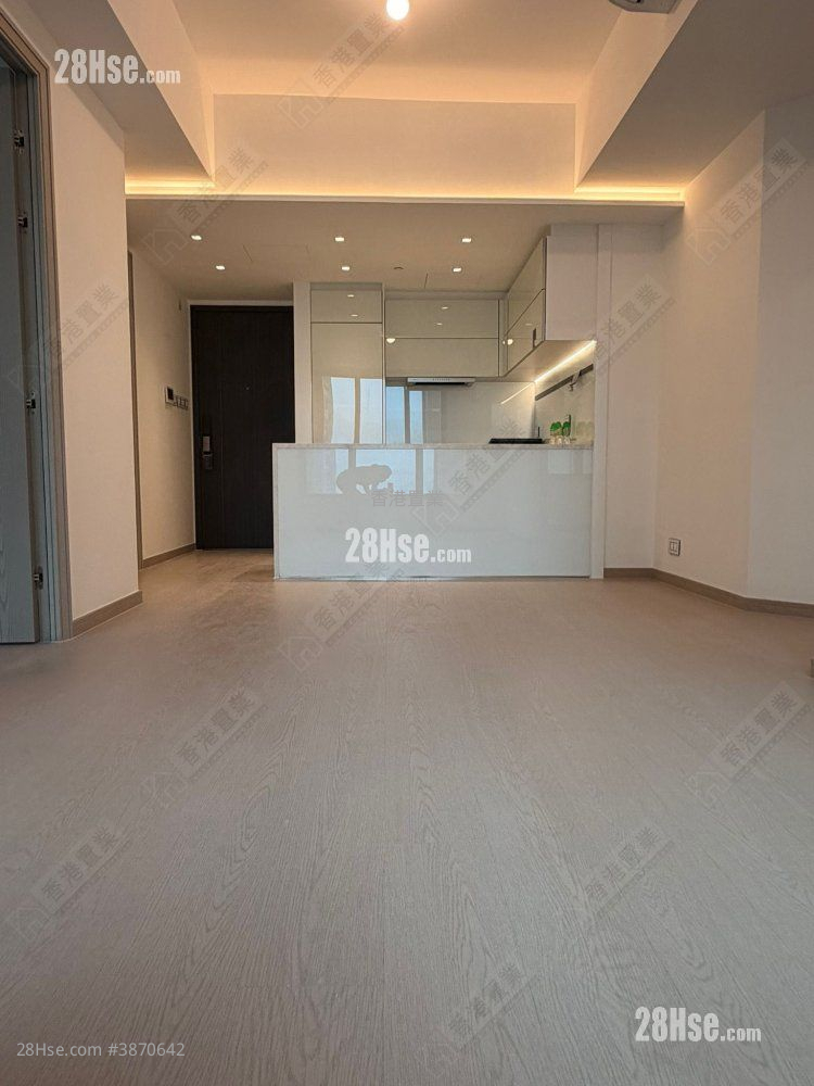 The Southside Rental 2 Bedrooms , 1 Bathroom 454 ft² ( 42.2 m² )