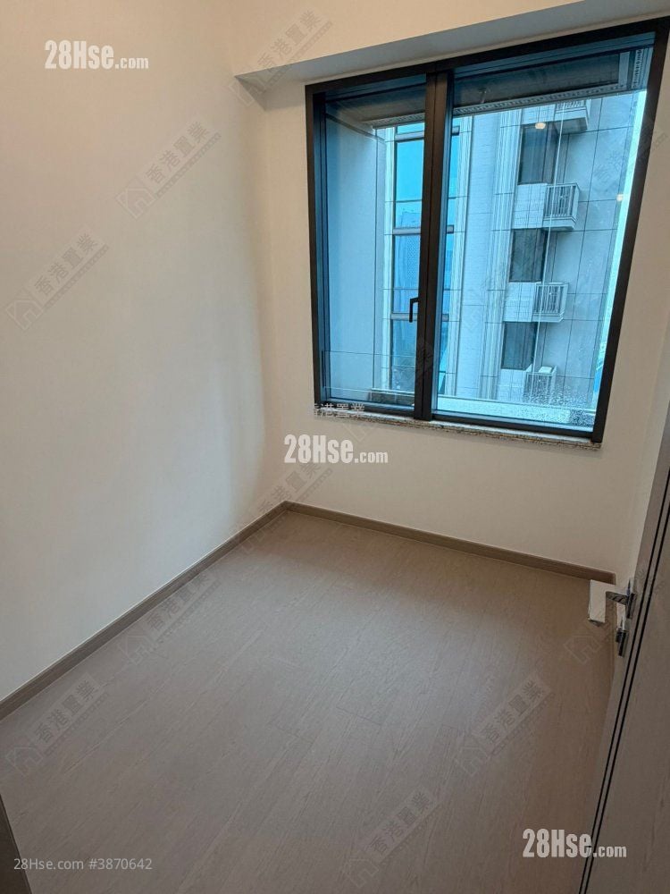 The Southside Rental 2 Bedrooms , 1 Bathroom 454 ft² ( 42.2 m² )