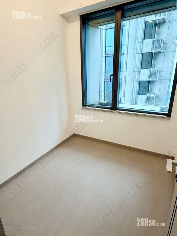 The Southside Rental 2 Bedrooms , 1 Bathroom 454 ft² ( 42.2 m² )
