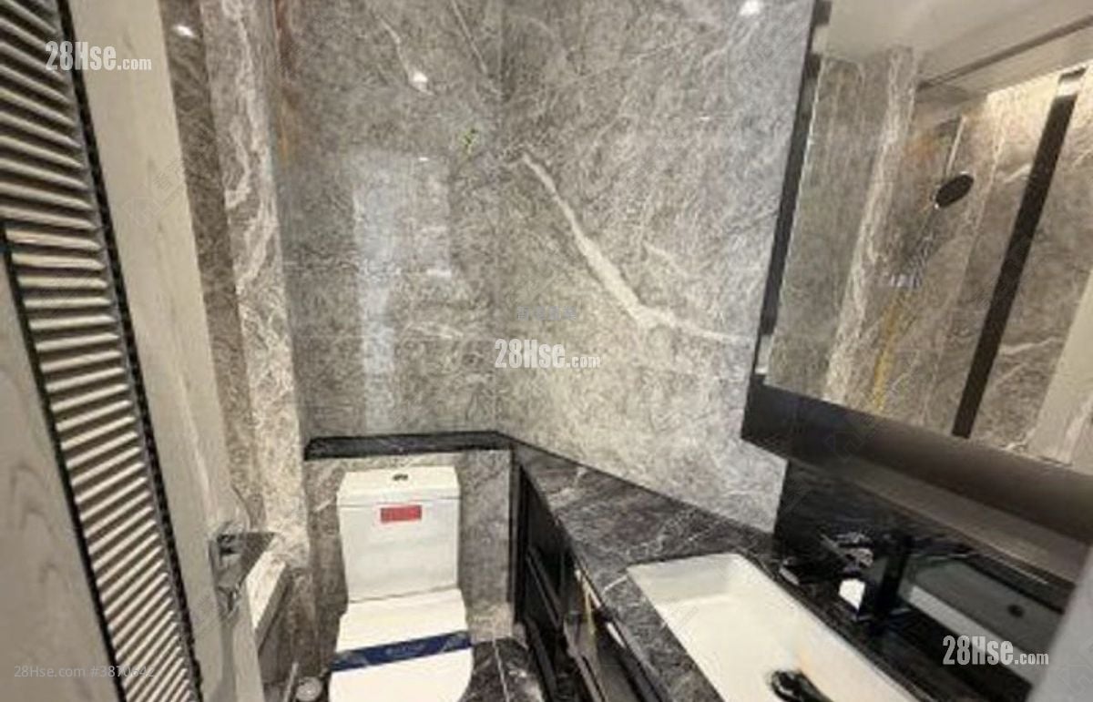 The Southside Rental 2 Bedrooms , 1 Bathroom 454 ft² ( 42.2 m² )