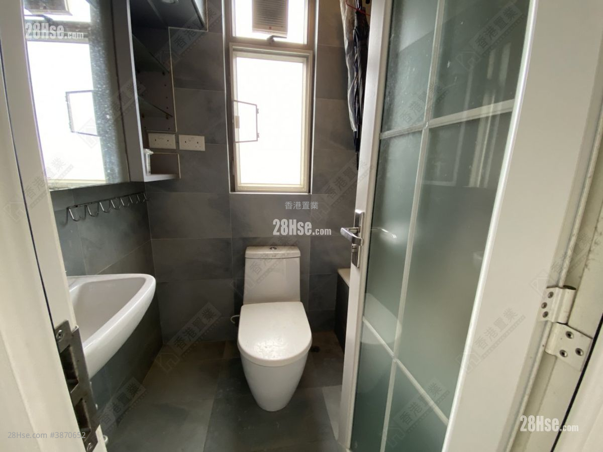 Jadewater Rental 2 Bedrooms , 1 Bathroom 491 ft² ( 45.6 m² )