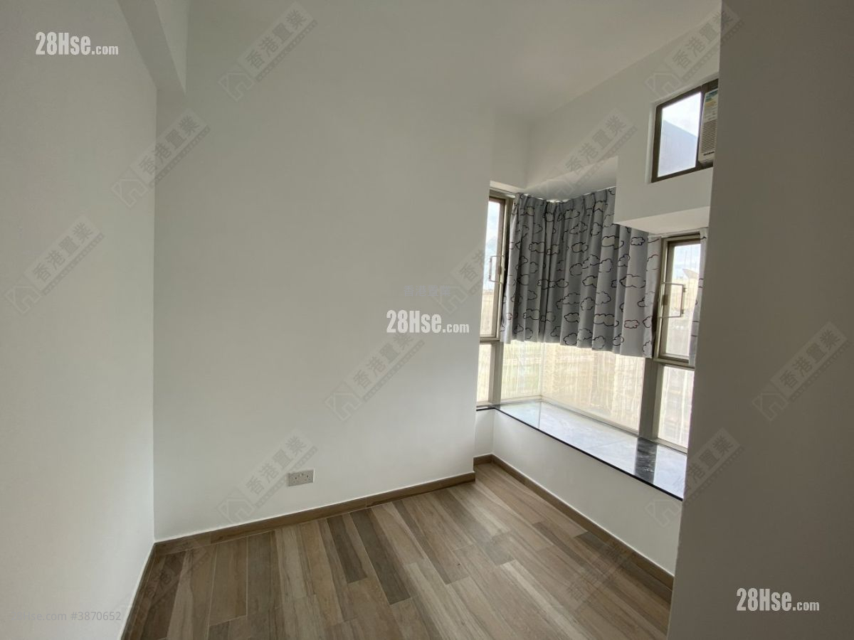 Jadewater Rental 2 Bedrooms , 1 Bathroom 491 ft² ( 45.6 m² )