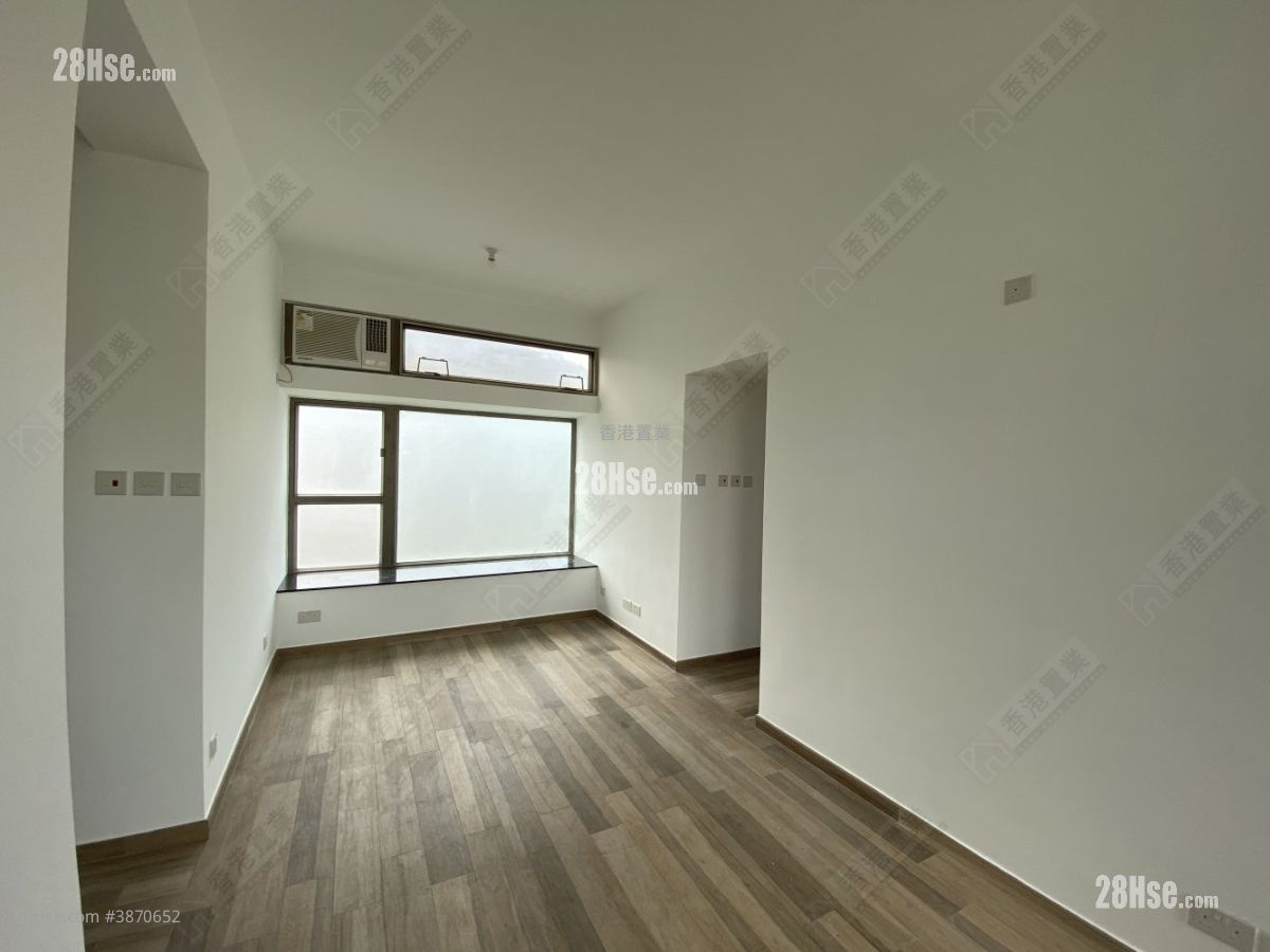 Jadewater Rental 2 Bedrooms , 1 Bathroom 491 ft² ( 45.6 m² )