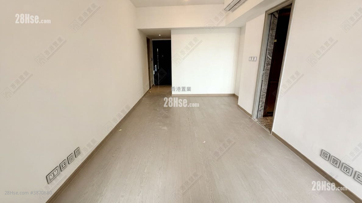 The Southside Rental 3 Bedrooms , 3 Bathrooms 802 ft² ( 74.5 m² )
