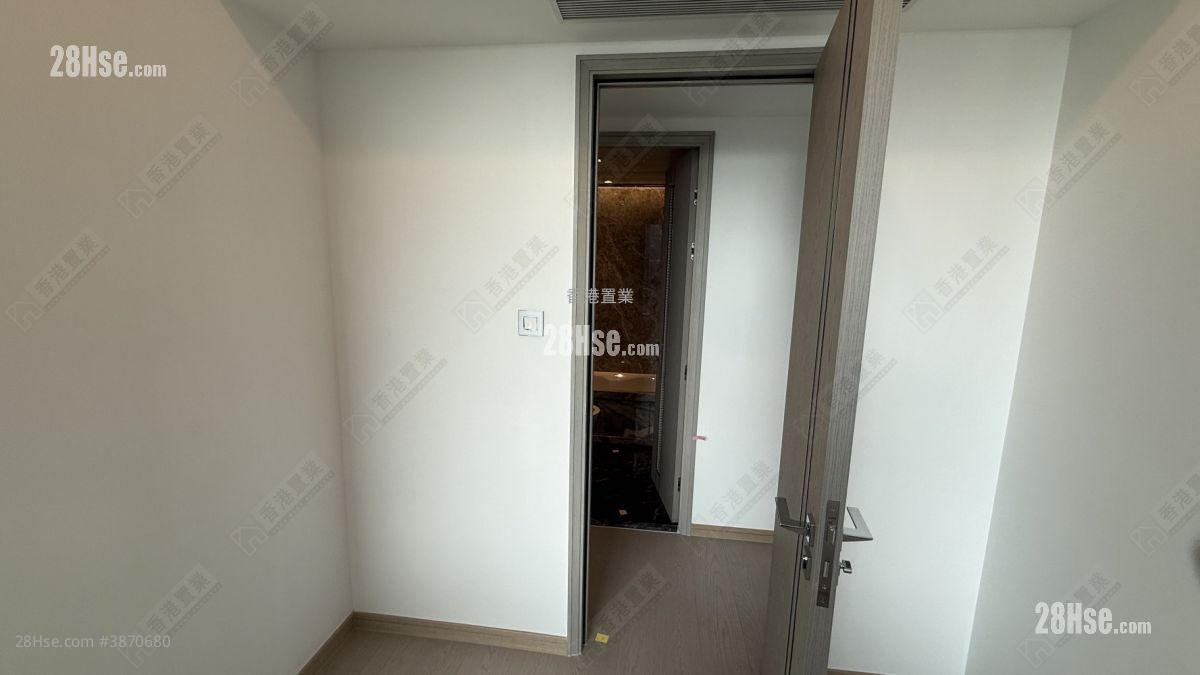 The Southside Rental 3 Bedrooms , 3 Bathrooms 802 ft² ( 74.5 m² )