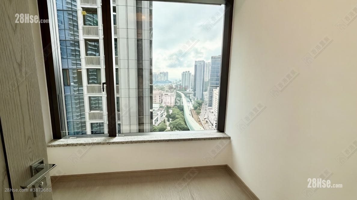 The Southside Rental 3 Bedrooms , 3 Bathrooms 802 ft² ( 74.5 m² )