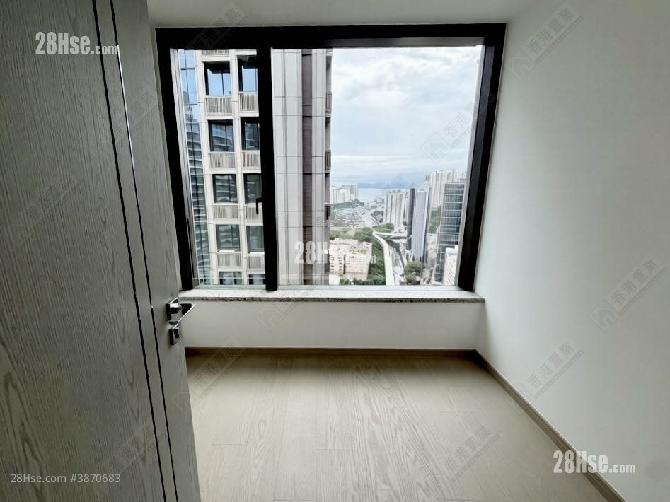 The Southside Rental 3 Bedrooms , 3 Bathrooms 802 ft² ( 74.5 m² )