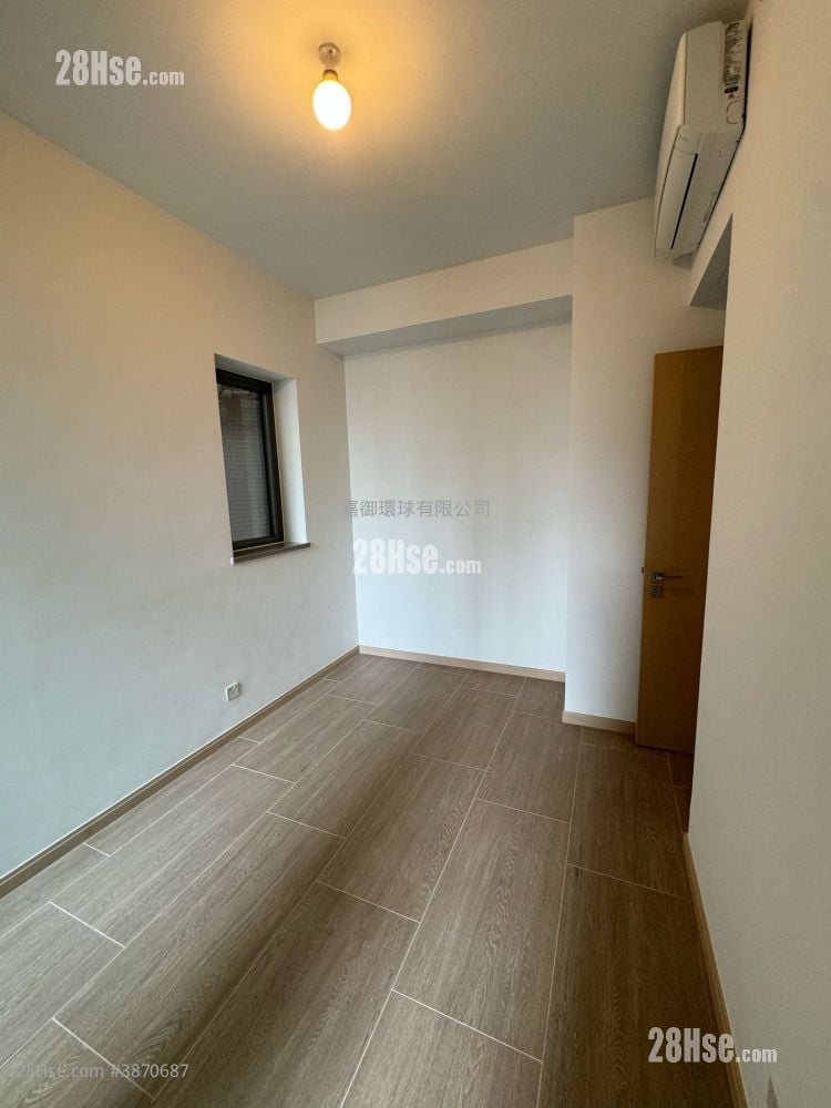 The Southside Rental 2 Bedrooms , 1 Bathroom 481 ft² ( 44.7 m² )